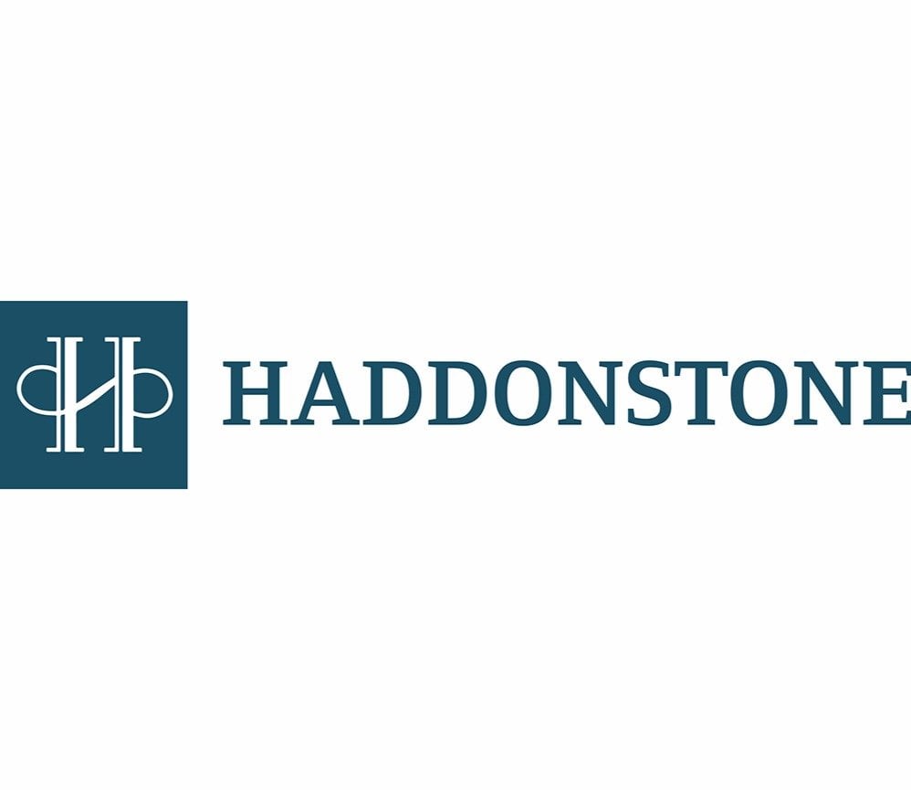 Haddonstone stone planters brand logo.