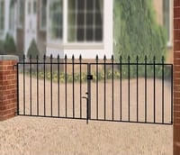 Made To Measure Burbage Saxon Flat Top Double Gate