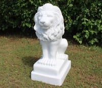Sitting Lion Marble Statue