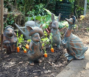 Beatrix Potter Peter Rabbit Garden Ornament Set