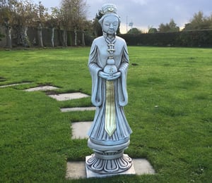 Borderstone Oriental Woman on Plinth Statue