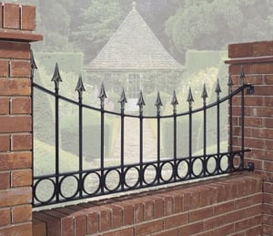 Burbage Balmoral Spear Top 6 x 2 ft Shaped Railing