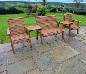 Churnet Valley 4 Seater Straight Companion Set with Armchairs
