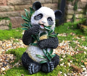 Design Toscano Tian Shan the Panda Animal Statue