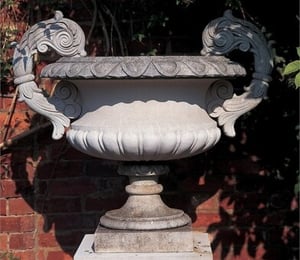 Haddonstone Hadrian Vase With Handles Planter