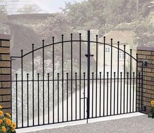 Made To Measure Burbage Manor Double Gate