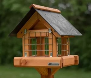Riverside Woodcraft Safe Haven Bird Table