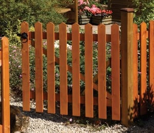 Rowlinson Picket 6 x 3 ft Fence Panel
