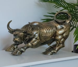 Table Top Bull Ornament