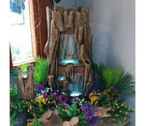Tamworth Tree Trunk Water Feature