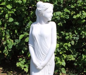 Victoria 110cm Statue