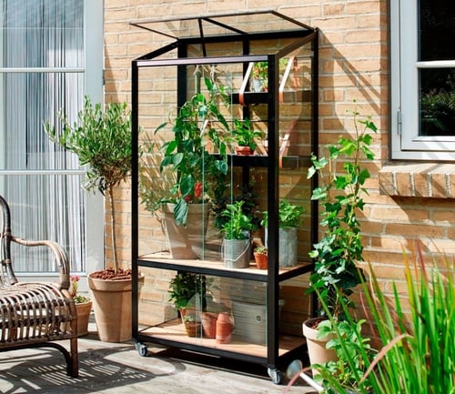 Review of the Juliana Urban City Greenhouse